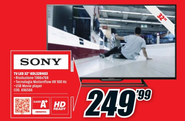 Hd ready: una risoluzione di 1.366 x 768 pixel per un televisore grande 32 pollici Ã¨ un po' troppo bassa e non Ã¨ adeguata alle trasmissioni Tv e ai Blu-ray Full Hd.