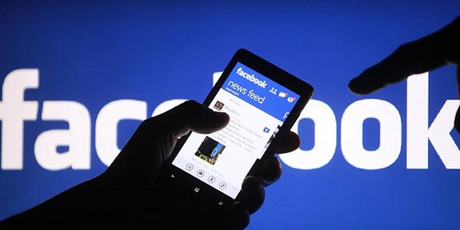 facebook-team-social-vr-ex-dipendente-sims