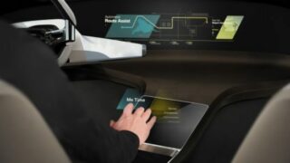 BMW-HoloActive-Touch-ologrammi-auto