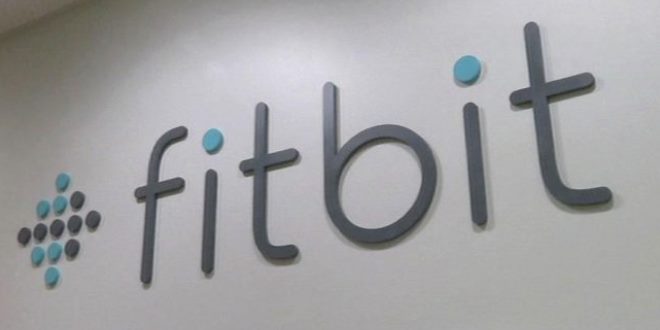 fitbit-acquisizione-pebble-30-40-milioni-dollari