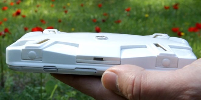 selfly-cover-smartphone-drone