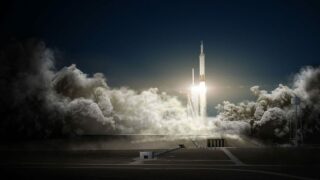 Il Falcon Heavy di SpaceX è il più potente razzo mandato finora in orbita