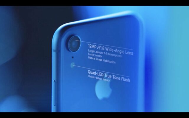 iPhone XR