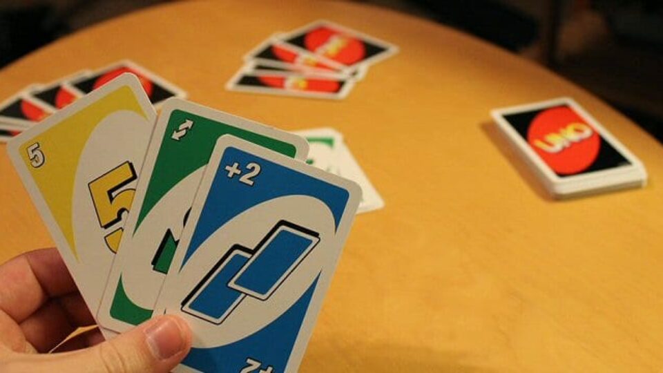 Uno Express Gioco Di Carte – Versione Rapida, Per 2-4 Giocatori, Mattel – Nuovo
