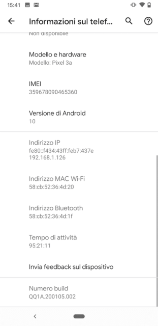 Il menu Informazioni sul telefono negli smartphone Android.