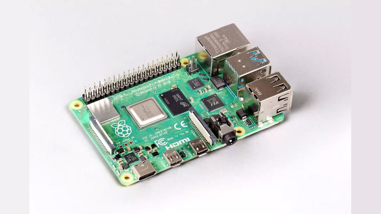 Raspberry Pi 4 con 8 GB di RAM e OS a 64 bit - PC Professionale