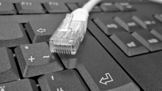 Aggiungere una porta Gigabit Ethernet a notebook e desktop