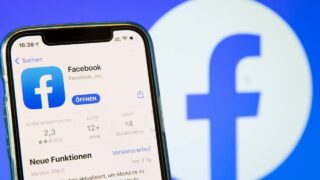 app facebook crolla store perché