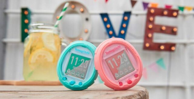 tamagotchi smart smartwatch