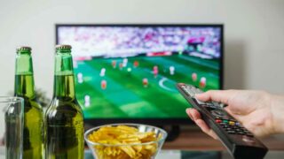 Smart TV, a cosa serve e le differenze con la TV normale