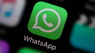 WhatsApp testa gli stati con foto e video in HD