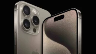 Apple pensa a un iPhone pieghevole e lo schermo si ripara da solo